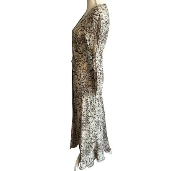 Reformation Jaz Wrap Snake Print Dress Size XL - Picture 6 of 8